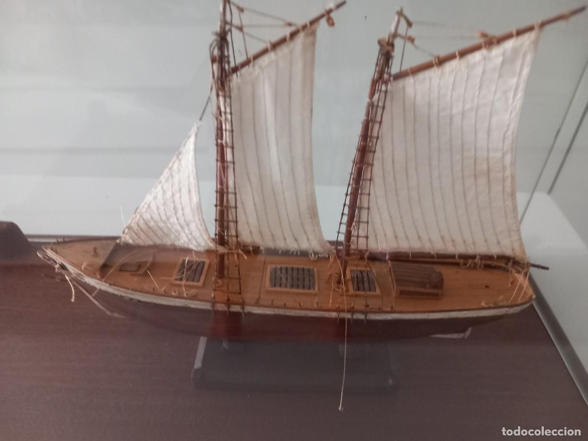 Sellos: Maqueta de barco con vitrina - Foto 3