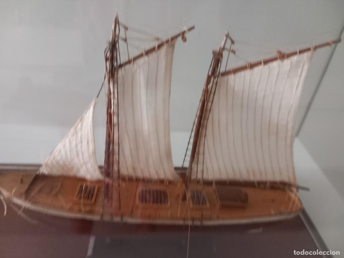 Sellos: Maqueta de barco con vitrina - Foto 5