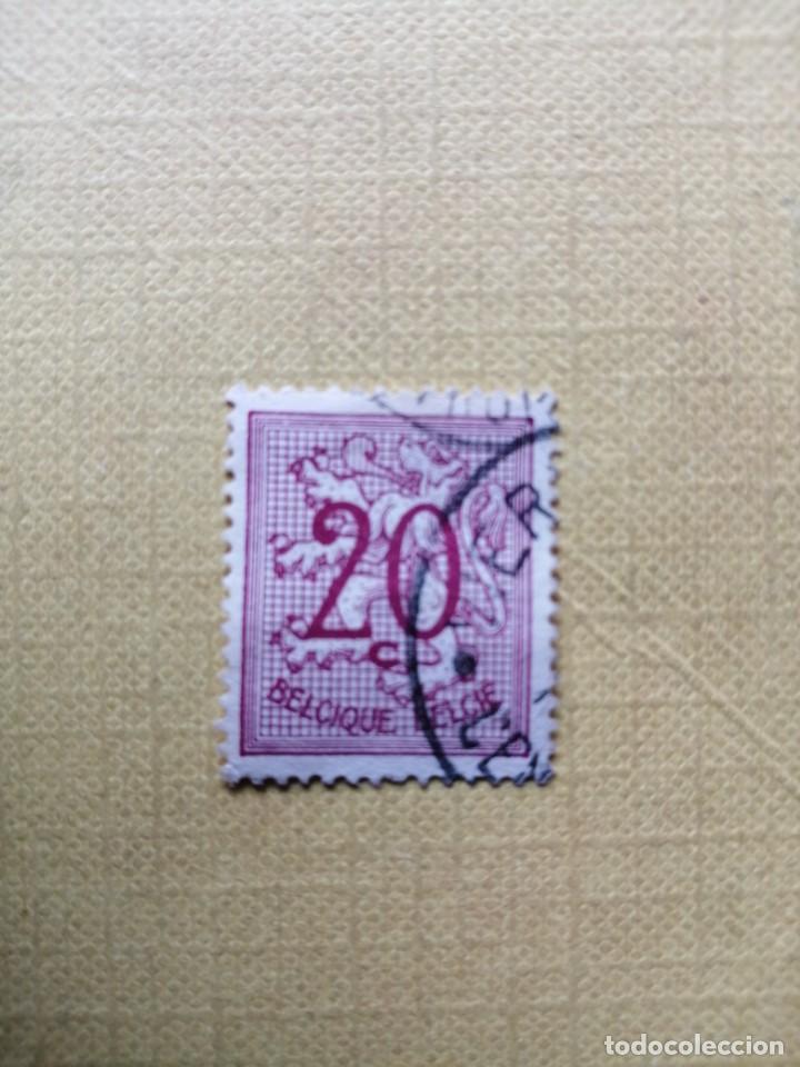 Stamps: 20 C SOBRE LE&Oacute;N HER&Aacute;LDICO - A&Ntilde;O 1951