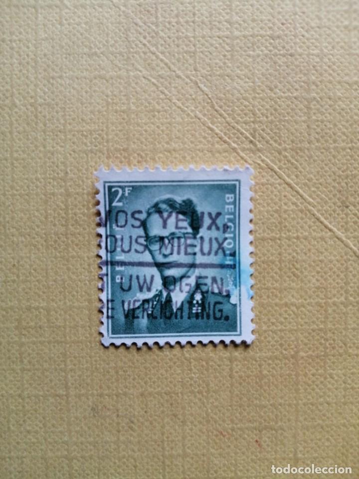 Stamps: 2 F - REY BALDUINO - A&Ntilde;O 1965