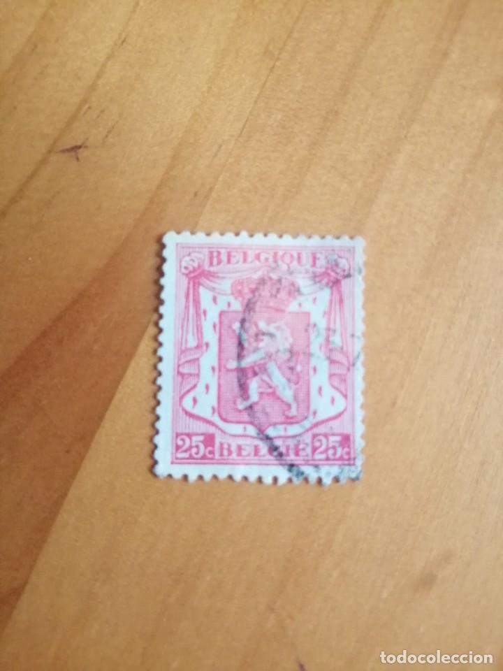 Sellos: B&Eacute;LGICA - LE&Oacute;N HER&Aacute;LDICO - VALOR FACIAL 25 C