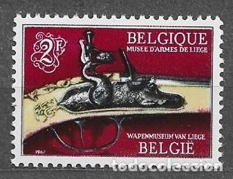 Sellos: B&eacute;lgica 1967 - Museo de armas de Lieja - 1469** - 2000-12