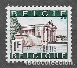Sellos: B&eacute;lgica 1967 - Turismo Puerta de Menin. Ypres - 1487** - 2000-12
