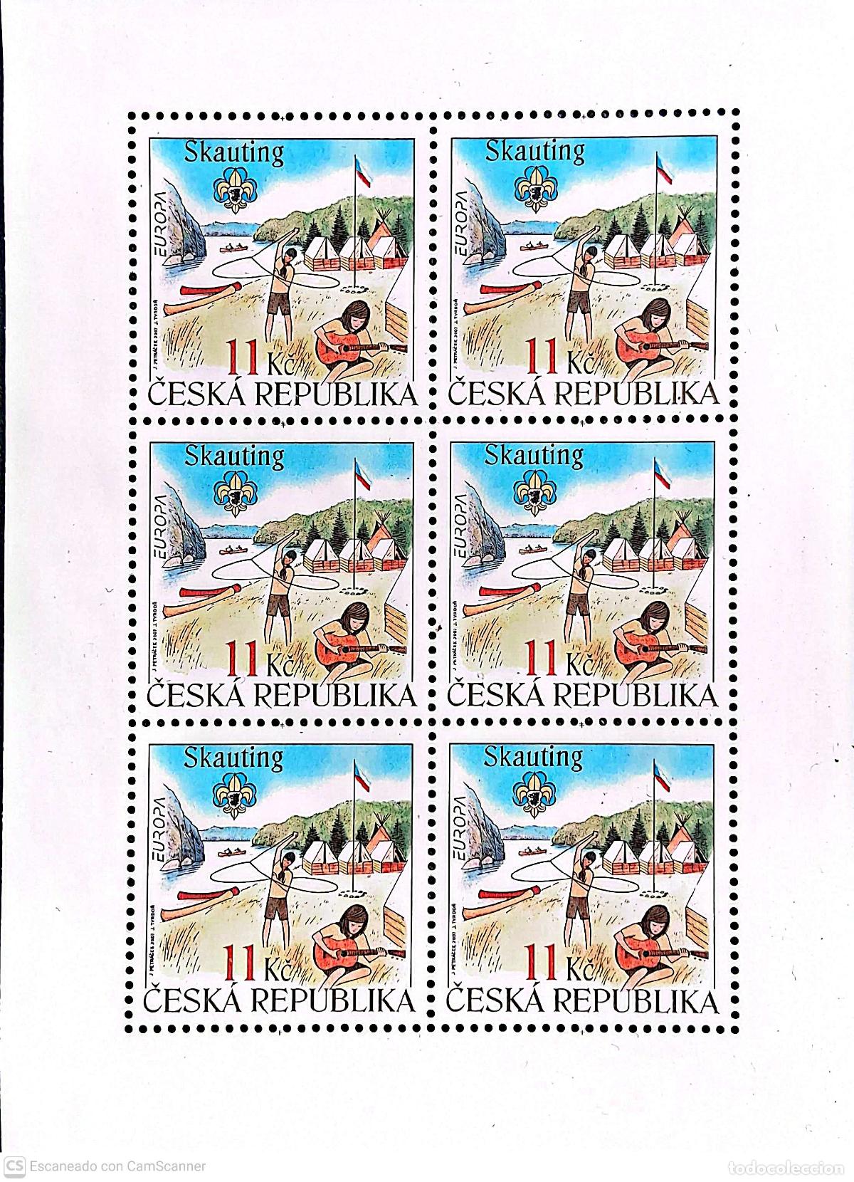 Sellos: Rep. Checa. 469 Europa-Cept: Centenario del escultismo: Escouts tocando la guitarra, jugando con un