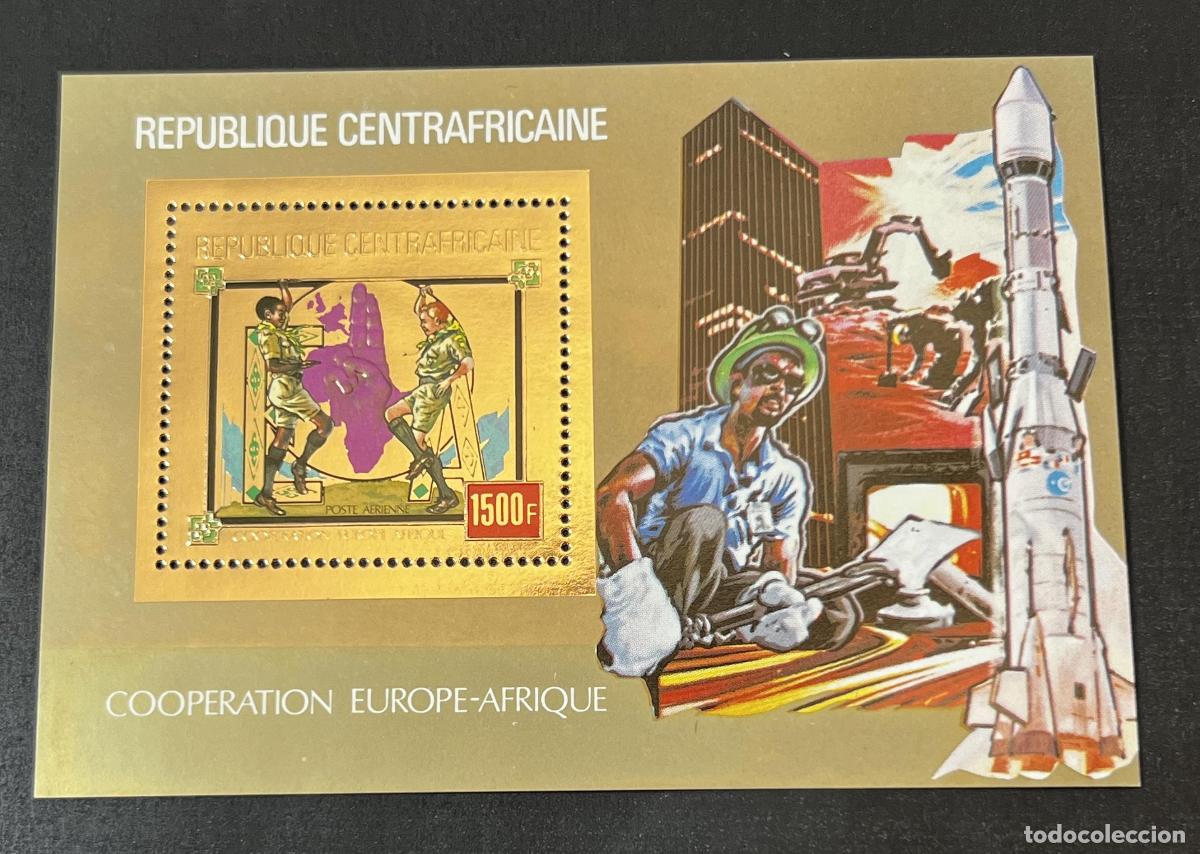 Sellos: Centro&aacute;frica 1980 Mi. Bl. 97A Cooperaci&oacute;n Europa-&Aacute;frica escultismo oro