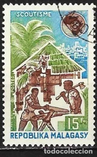 Sellos: Madagascar 1974 - Mi 706 - YT 539 - Escultismo