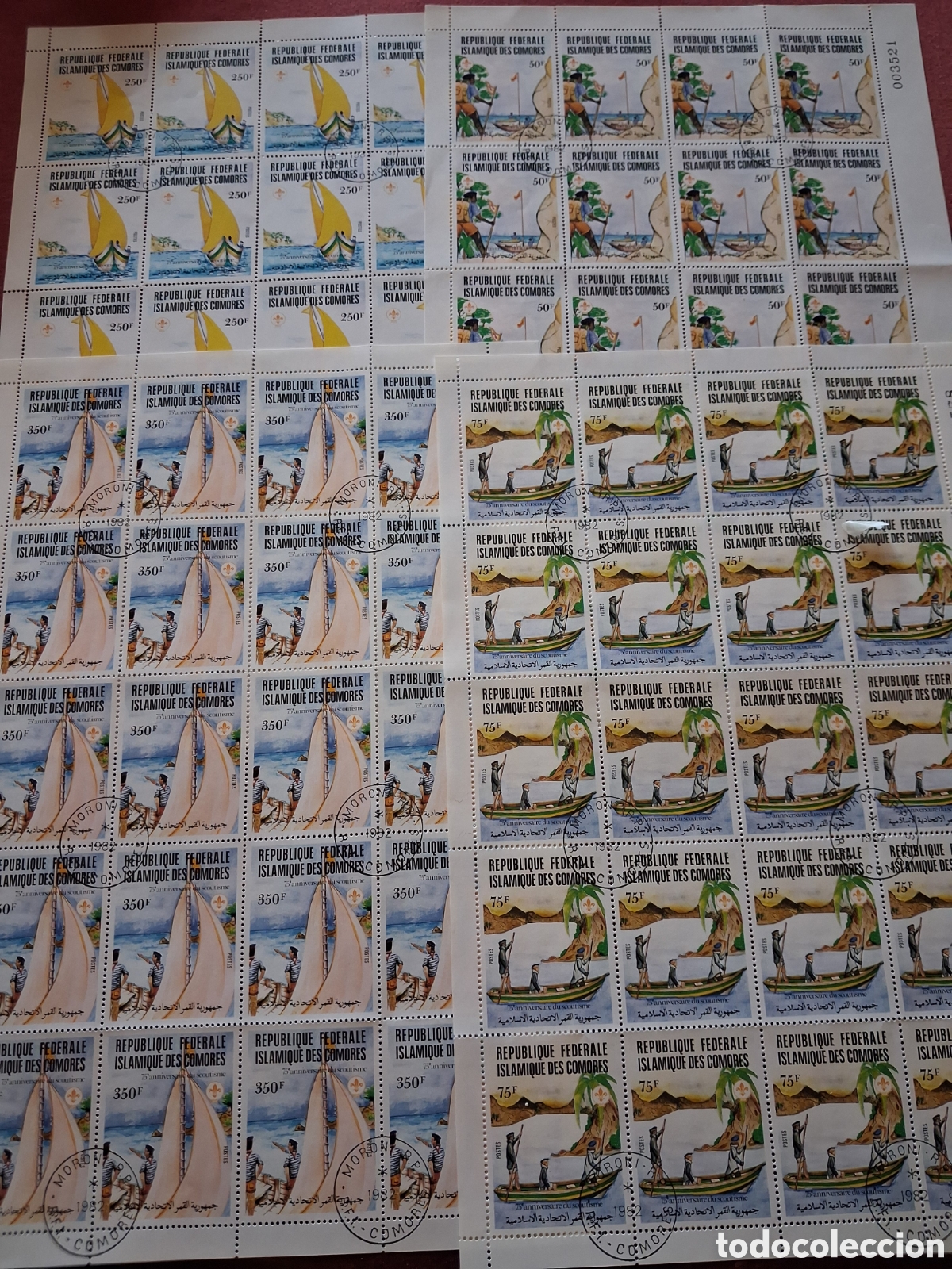 Sellos: Sello, Pliego Comoras mtdo 1982. 75 Aniv. movimiento Boy Scouts. Barca. Velero. &Aacute;rbol. Naturaleza. C