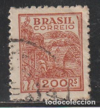 Sellos: BRASIL // YVERT 384 // 1941-48 ... USADO