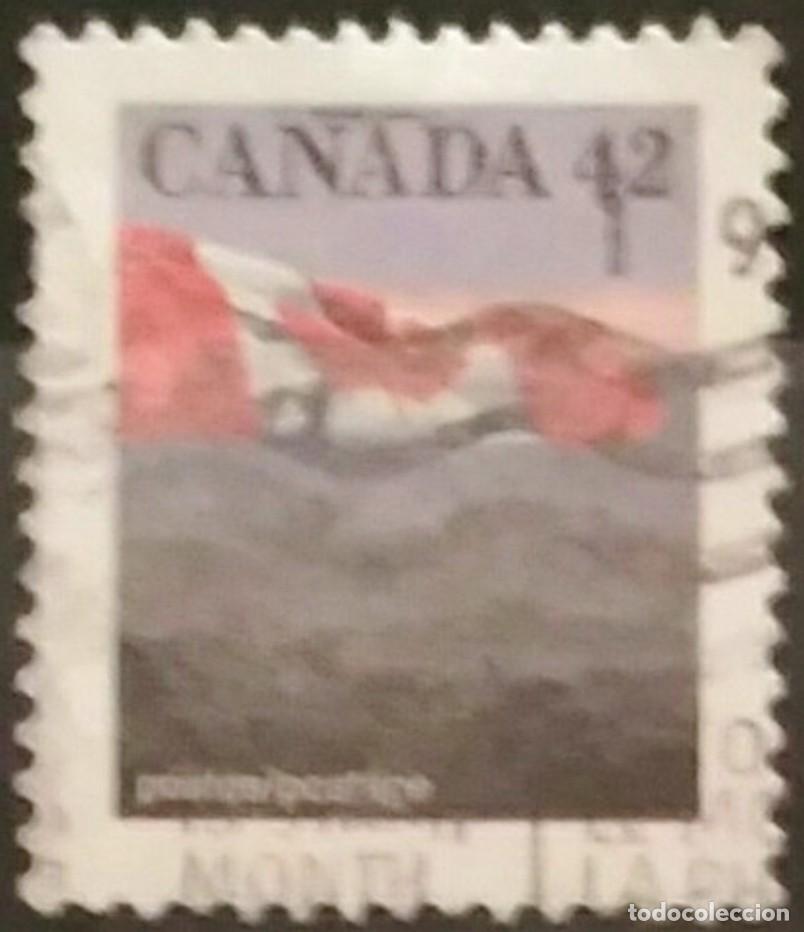 Sellos: CANADA 1992 Banderas. USADO. - Foto 1