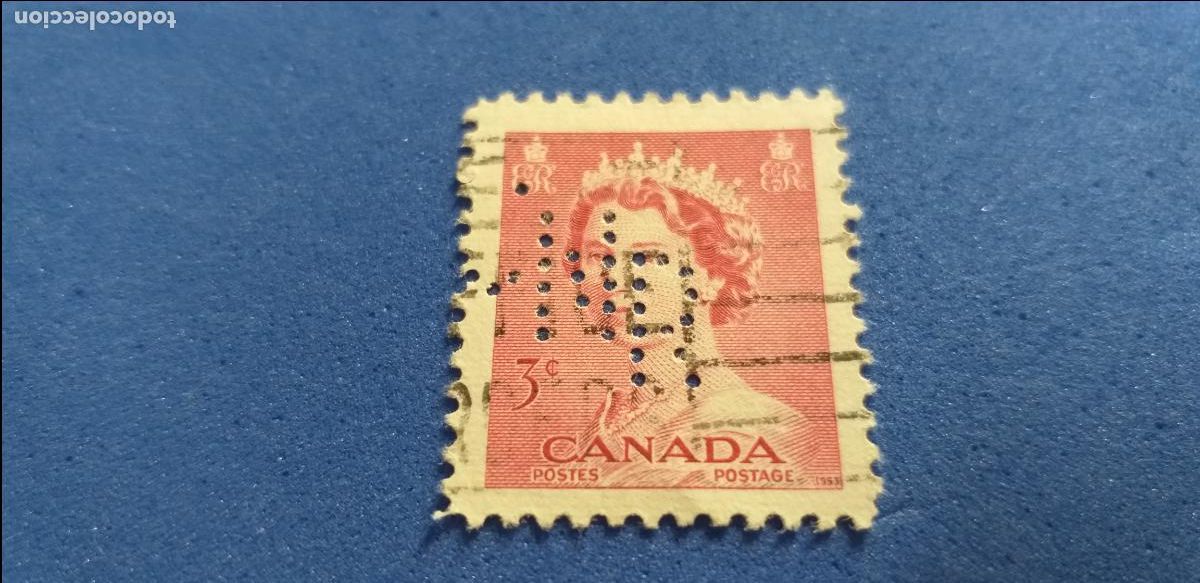 Sellos: Sello perfins. Canad&aacute;. REINA ELIZABETH II. 3 cent. Usado. Perforado Letras C N R