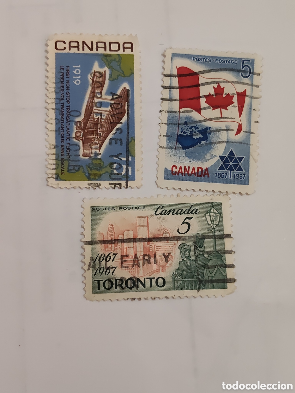 Sellos: 3 sellos antiguos de Canad&aacute;