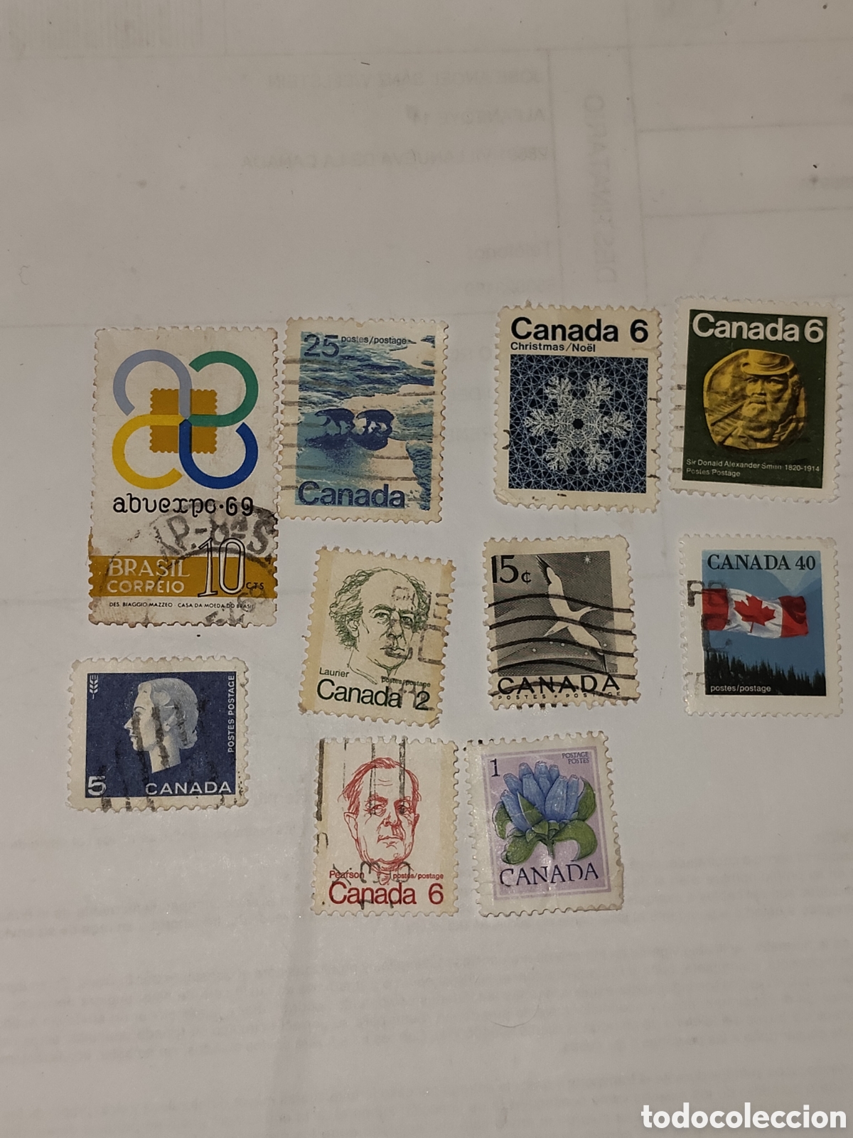 Sellos: 9 sellos de Canad&aacute; y 1 de Brasil variados tem&aacute;ticas diferentes