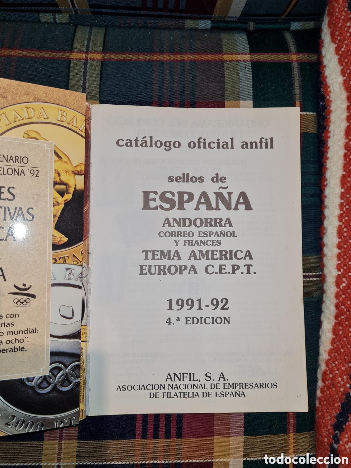 Sellos: Lote de dos.Libros de sellos - Foto 5