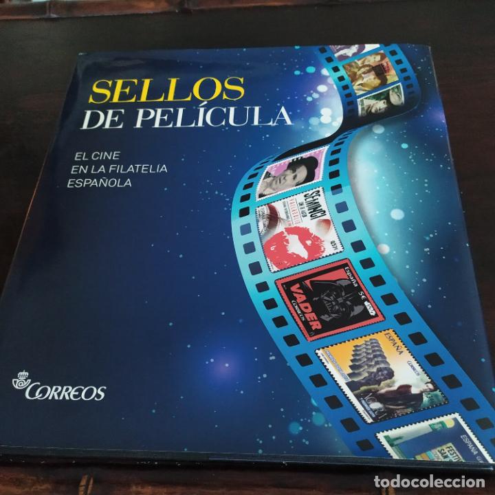 Sellos: LIBRO DE CORREOS: SELLOS DE PELICULA. CONTIENE 24 SELLOS