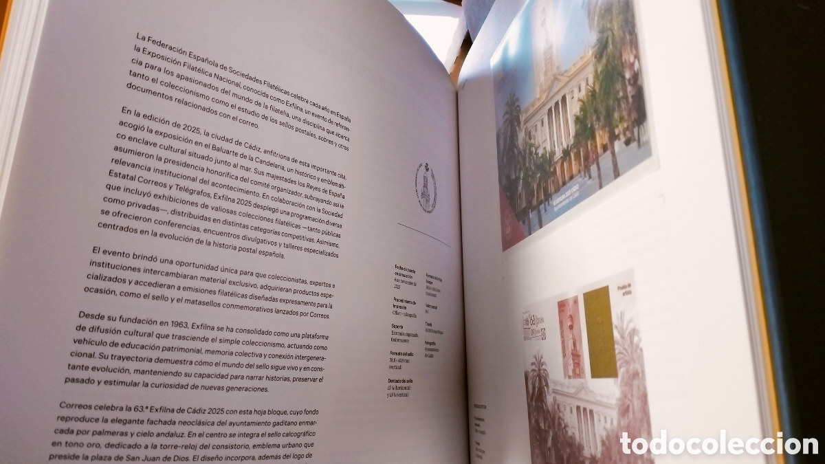 Sellos: Libro valores en el tiempo 2025 - Foto 1