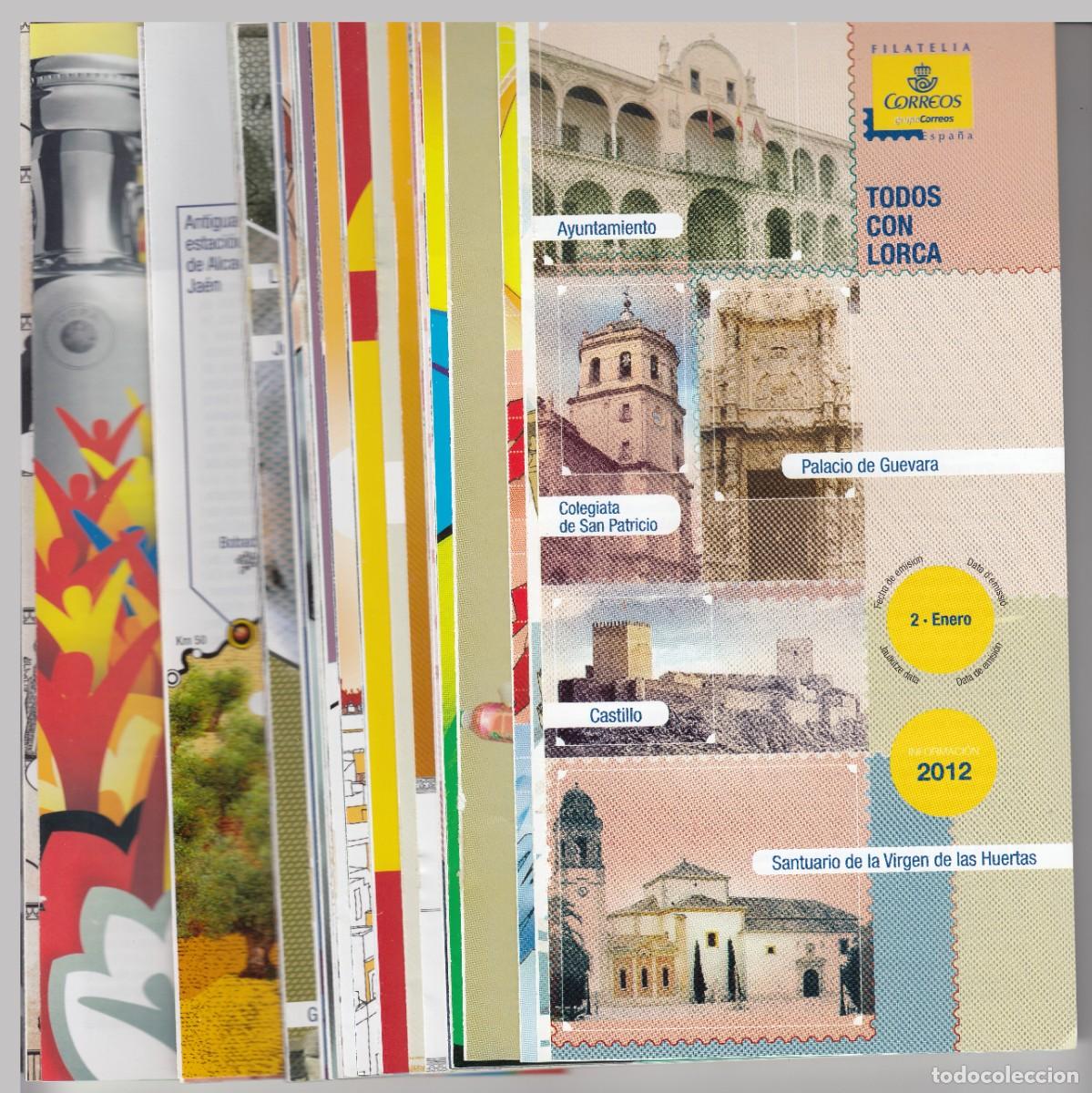 Sellos: 45 DIPTICOS INFORMATIVOS DE SELLOS DE 2012 DE ESPA&Ntilde;A Y BOLETINES N&ordm; 27 Y 28