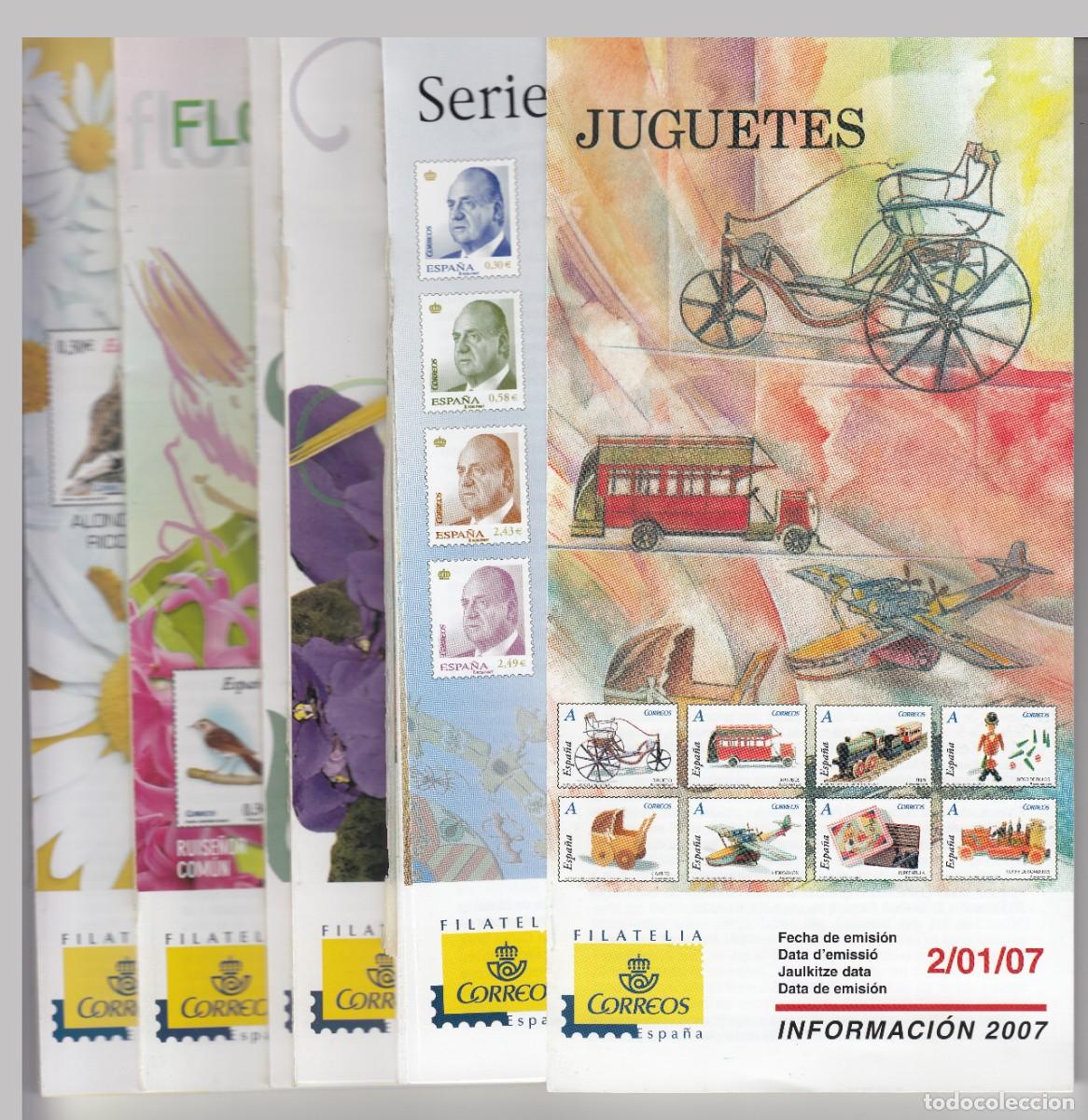 Sellos: 41 DIPTICOS INFORMATIVOS DE SELLOS DE 2007 DE ESPA&Ntilde;A, FOLLETO EMISIONES Y BOLETINES N&ordm; 7,8 Y 9