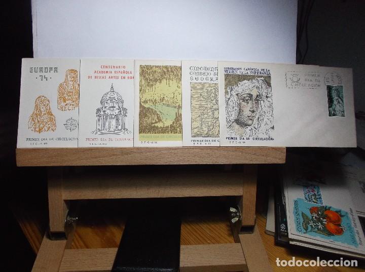 Sellos: LOTE DE 27 SOBRES DE PRIMER DIA. - Foto 5