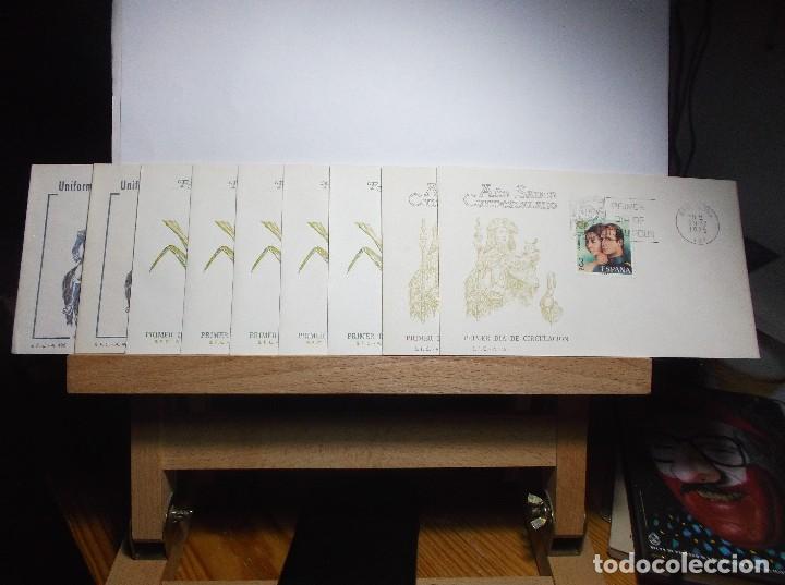 Sellos: LOTE DE 34 SOBRES DE PRIMER DIA. - Foto 1
