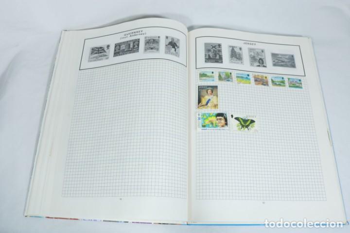 Sellos: Libro Stanley Gibbons con 425 sellos de todo el mundo - especial para coleccionistas - Foto 11 - 223670602