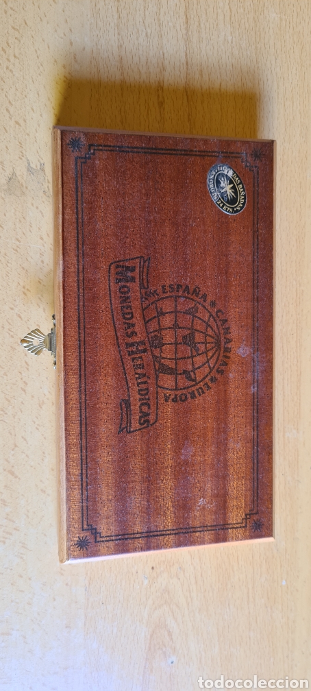 Sellos: CAJA DE MONEDAS HERALDICA. - Foto 1