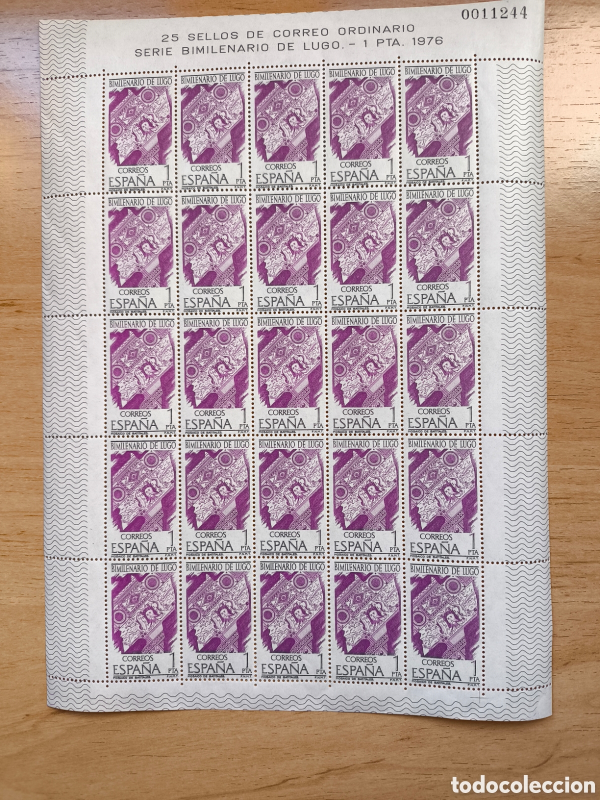 Sellos: Hojas Bimilenario de Lugo 1976 - Foto 1
