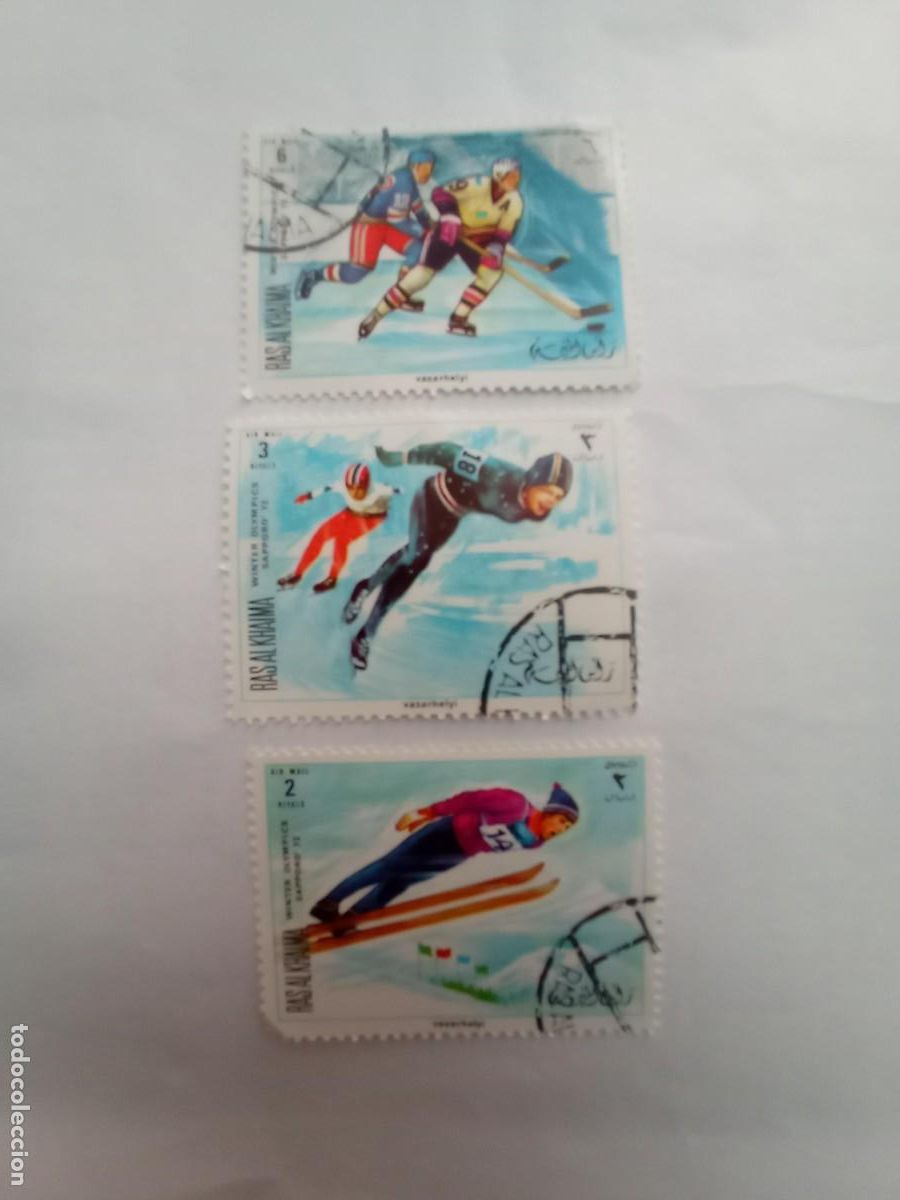 Sellos: lote de 3 sellos de Ras al Khaima - Foto 1