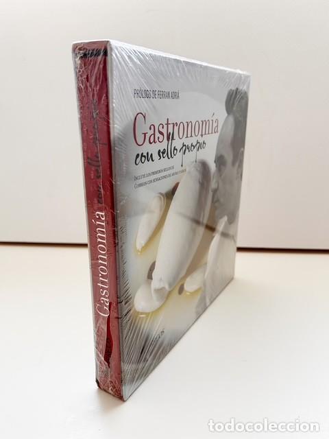 Francobolli: EDICI&Oacute;N PRECINTADA | &ldquo;GASTRONOM&Iacute;A CON SELLO PROPIO&rdquo; | FERRAN ADRI&Agrave; | LIBRO + SELLOS AROM&Aacute;TICOS
