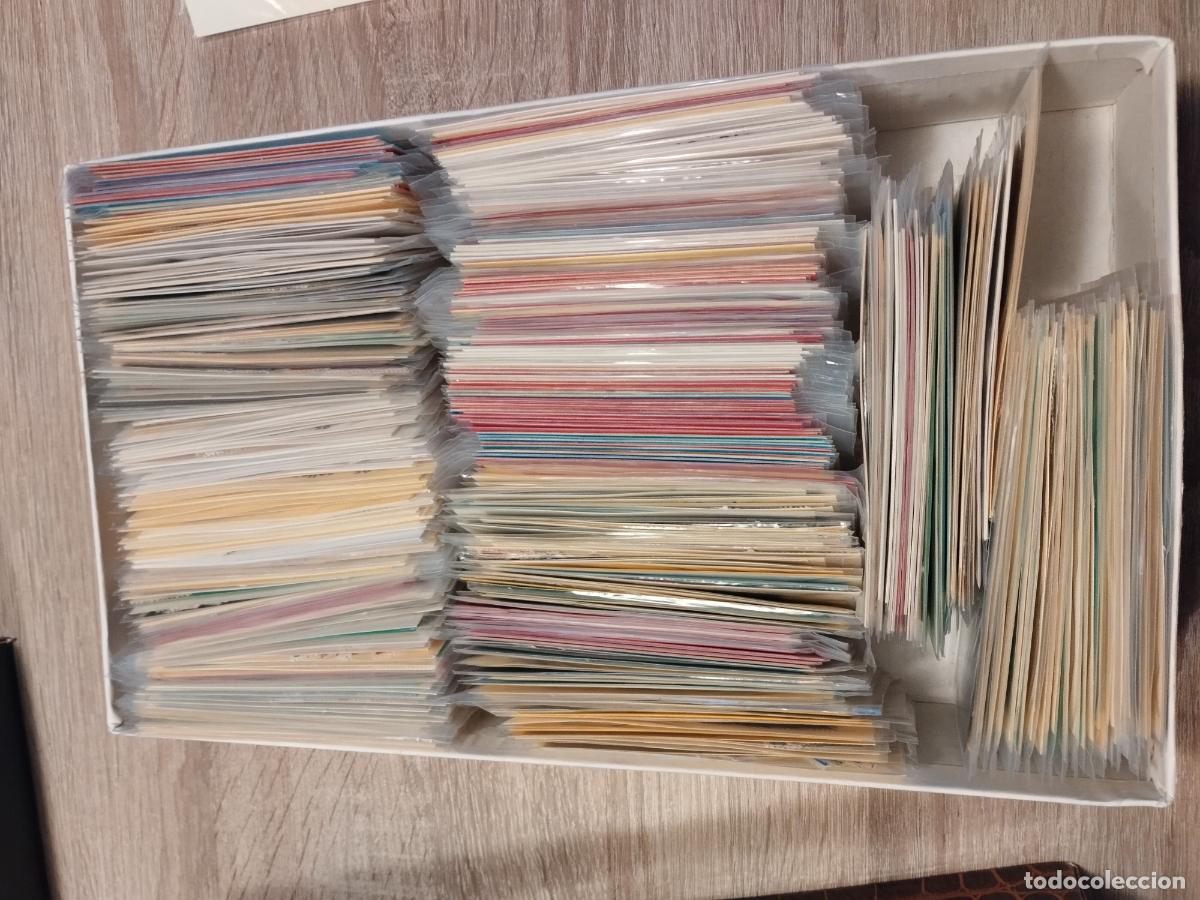 Stamps: CAJA CON 325 PAQUETES DE SELLOS USADOS ESPA&Ntilde;A. VER DESCRIPCION Y FOTOS.