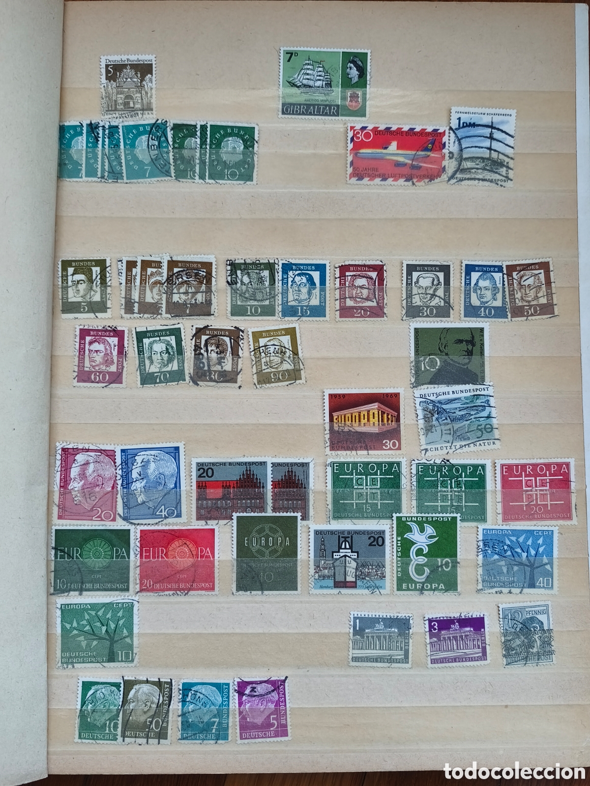 Sellos: &Aacute;lbum con sellos del mundo