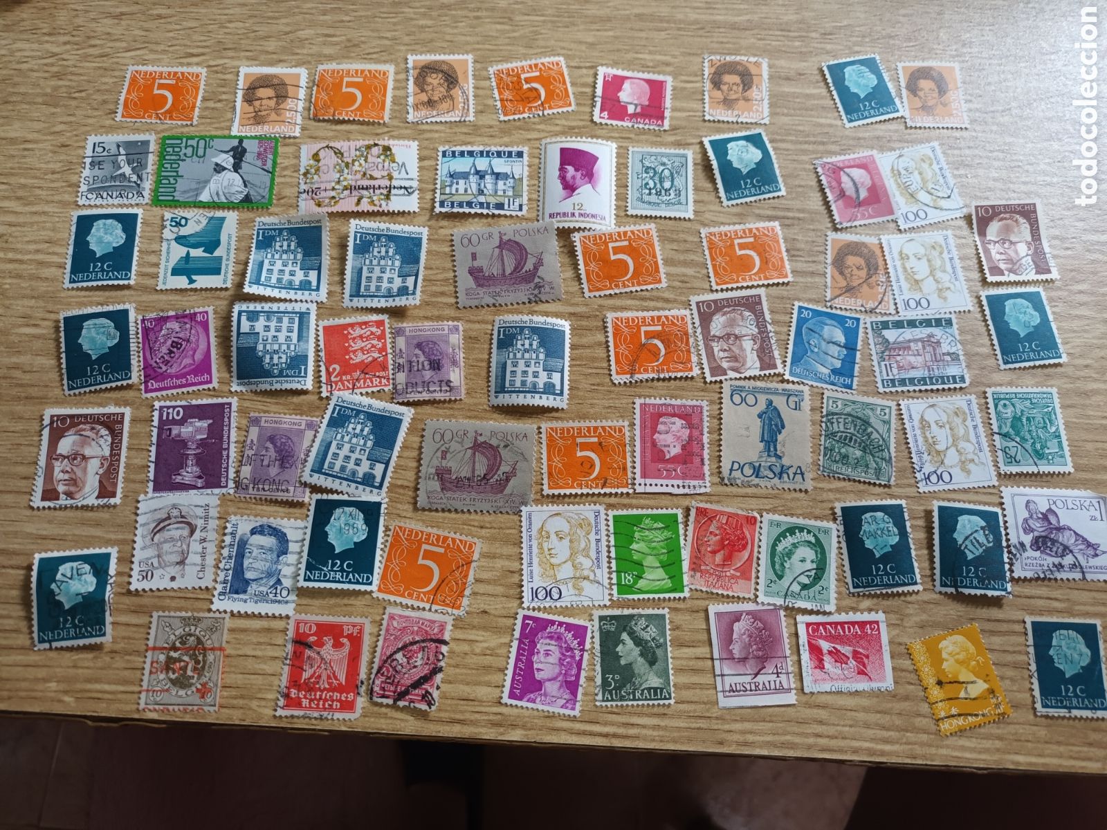 Sellos: GRAN LOTE DE 72 SELLOS DEL MUNDO