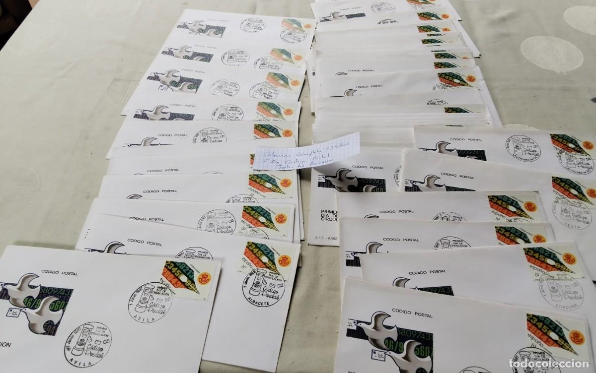 Sellos: COLECCION DE 53 SOBRES 1&ordf; DIA CODIGO POSTAL CON MATASELLO DE CADA PROVINCIA , DIFICIL