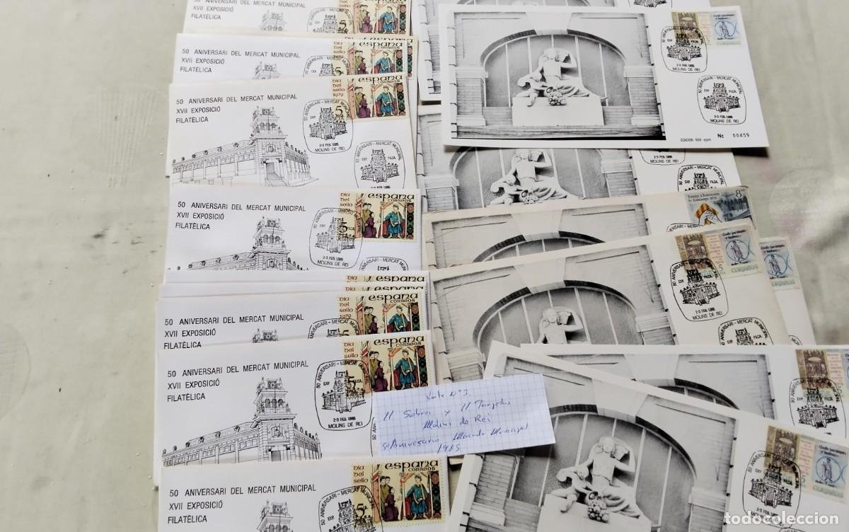 Sellos: MOLINS DE REI 11 SOBRES Y 11 TARJETAS 50 ANIVERSARIO MERCADO MUNICIPAL 1985