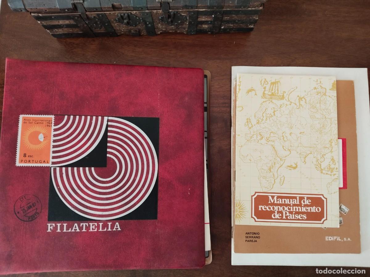 Briefmarken: &Aacute;lbum de sellos con m&aacute;s de 1.000 sellos y cat&aacute;logos.