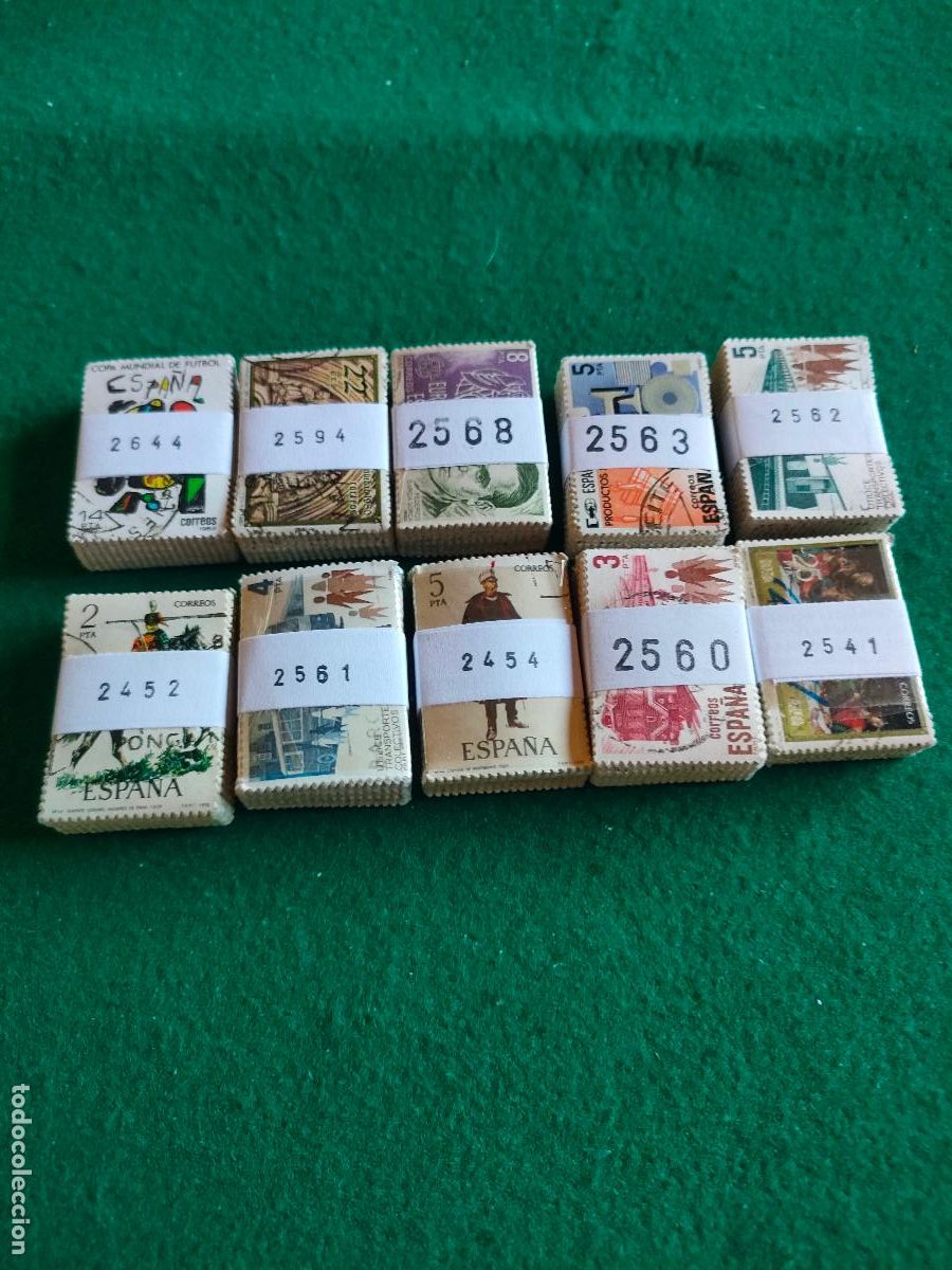 Sellos: LOTE DE 10 PASTILLAS DE 100 SELLOS USADOS