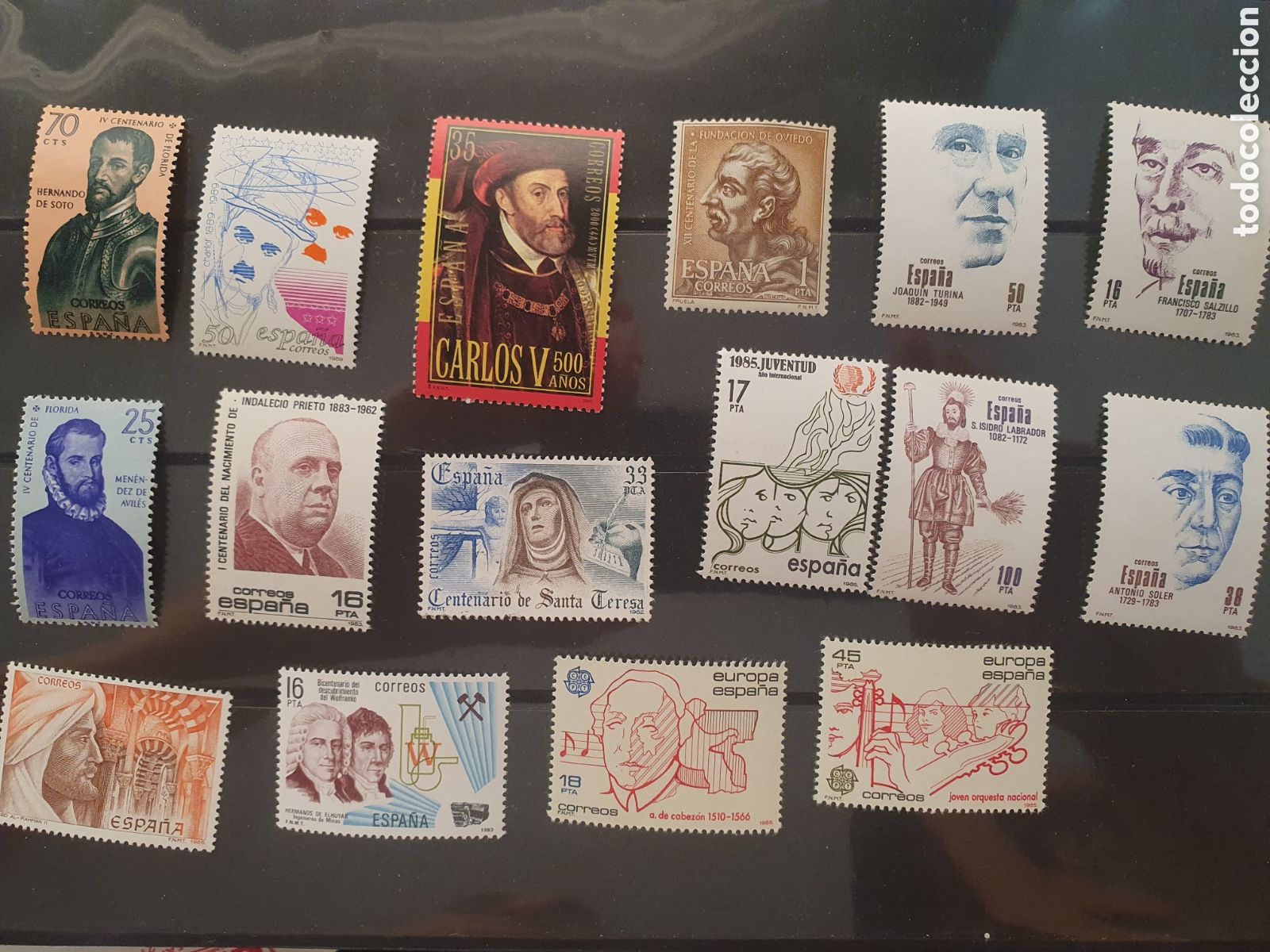 Stamps: Personajes 16 sellos grandes