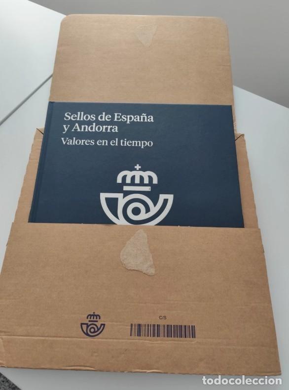 Timbres: M36 LIBRO EMITIDO POR CORREOS A&Ntilde;O 2025 PERFECTO ESTADO SIN SELLOS ( PESO ENVIO ++1.5KG