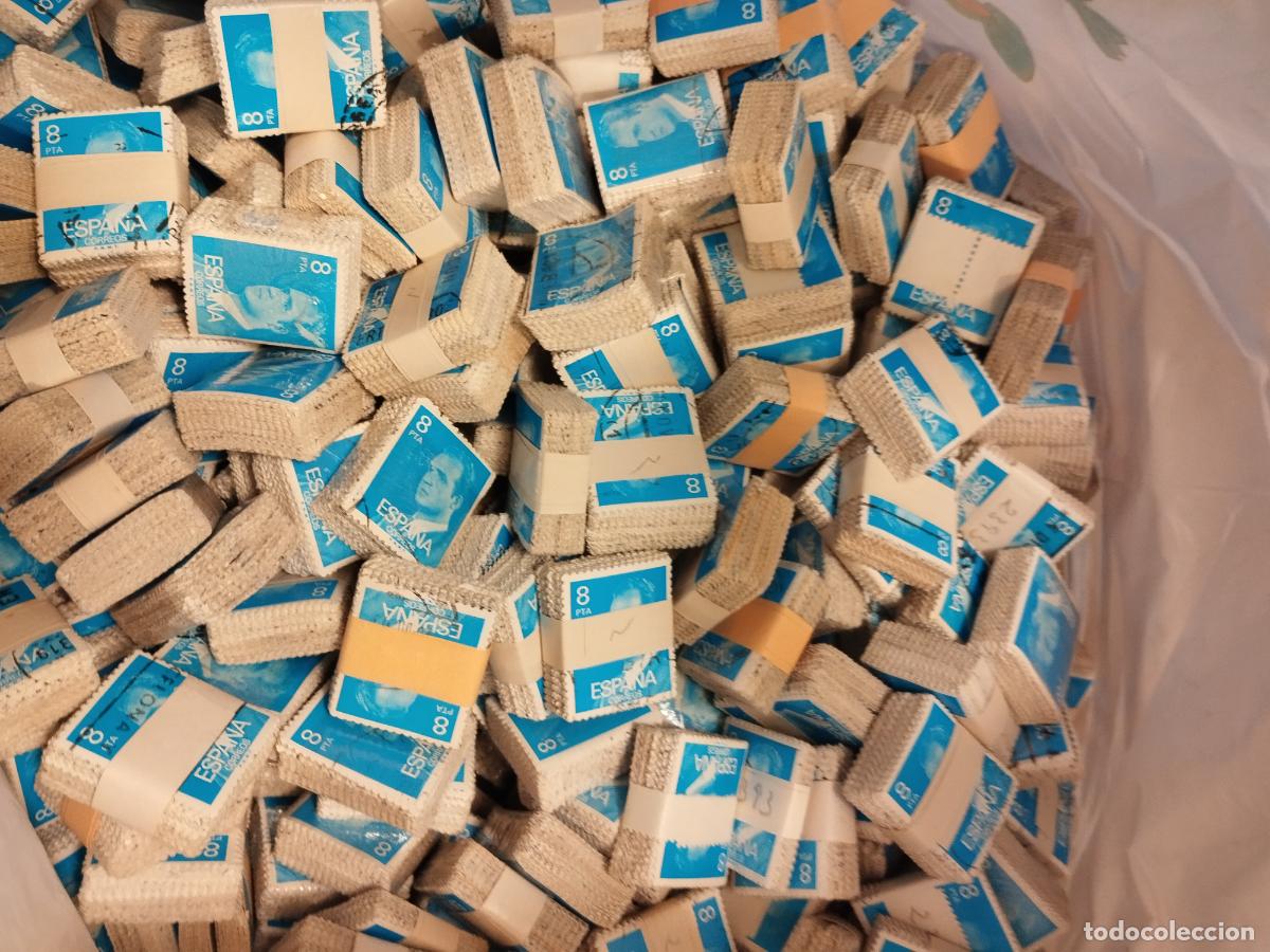 Stamps: FAC B-13 ESPA&Ntilde;A. 100000 SELLOS USADOS EN PASTILLAS. JUAN CARLOS I 8 PTAS.