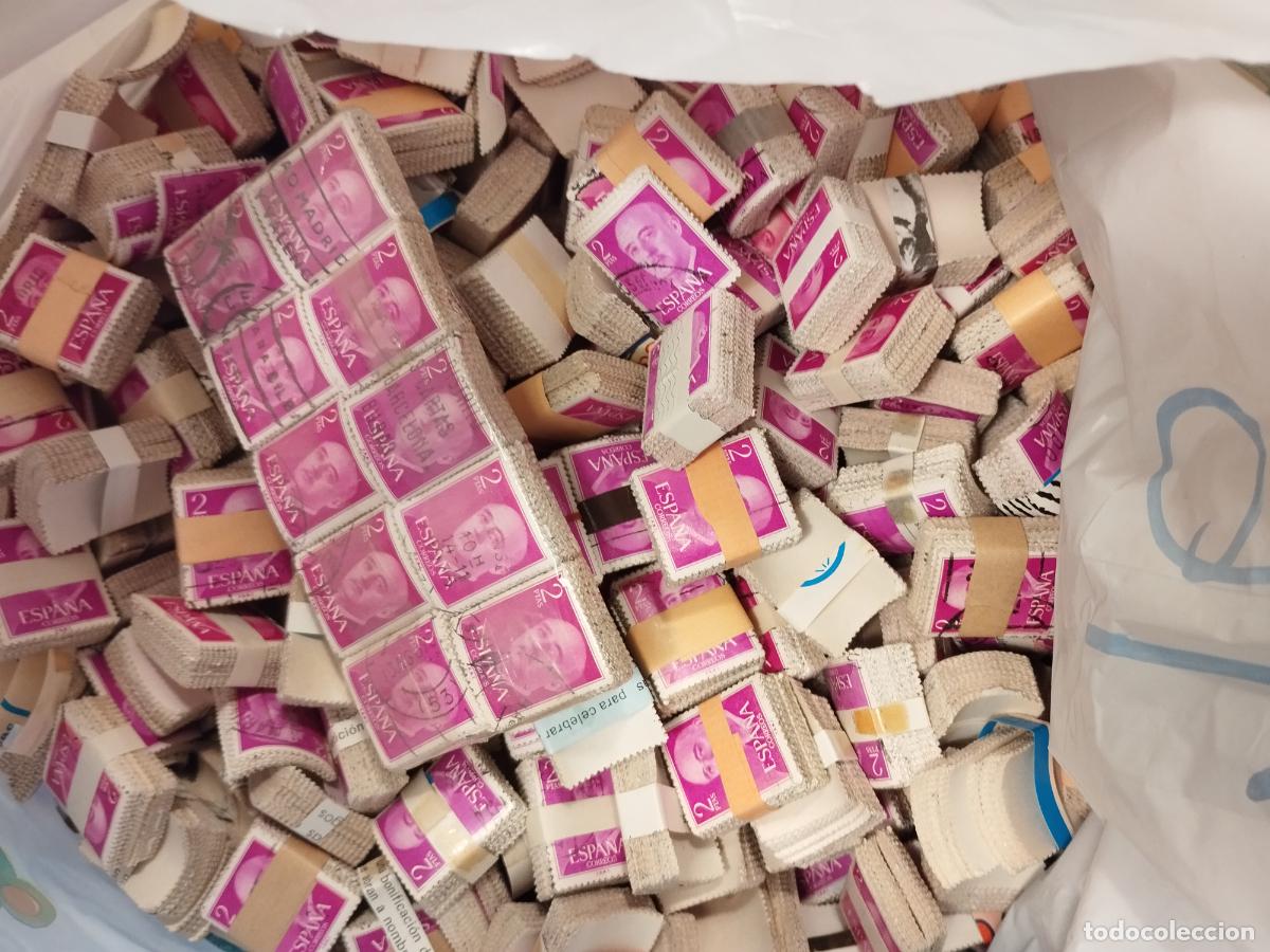 Timbres: FAC B-16 ESPA&Ntilde;A. 100000 SELLOS USADOS EN PASTILLAS. FRANCO. 2 PTAS.