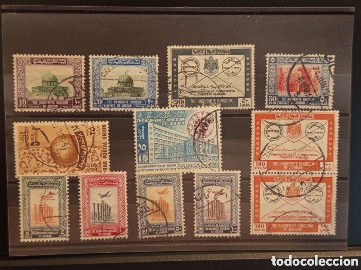 Sellos: Tarjeta con 12 Sellos Antiguos de Jordania, &Eacute;poca de 1954 a 1965