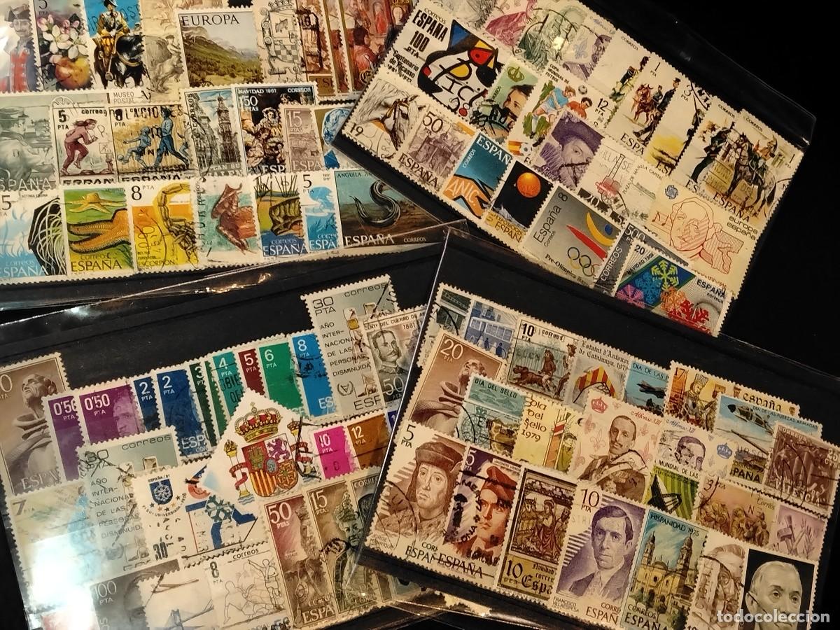 Sellos: GRAN LOTE DE UNOS 300 SELLOS DE ESPA&Ntilde;A , A&Ntilde;OS 70-80 (VER FOTOS)
