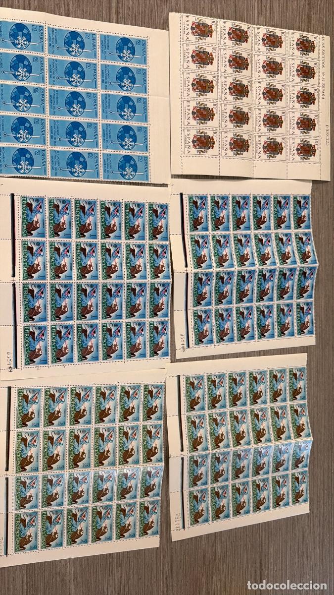 Sellos: Lote 6 pliegos completos MNH 1967-1974 - Europa + Escudos + Sapporo 72 - 145 sellos