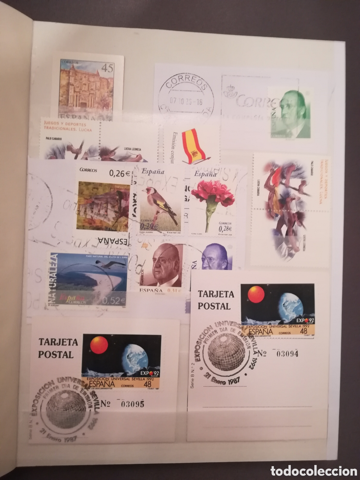 Sellos: Clasificador con sellos, tarjetas, sobres, pruebas, muestras,...