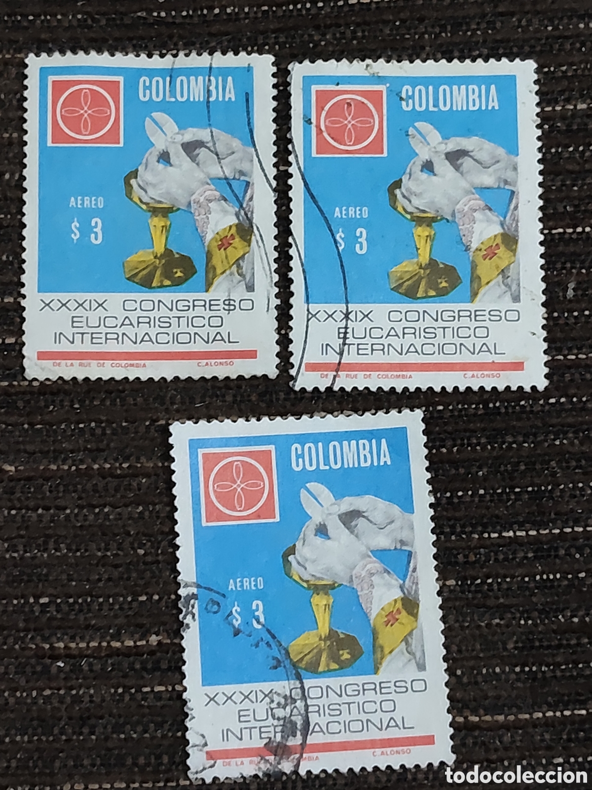 Sellos: 3 sellos de Colombia XXXlX Congreso Eucar&iacute;stico internacional celebrado en Bogot&aacute; 1968
