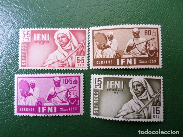 Timbres: ifni, 1953, pro infancia, musicos indigenas, edifil 95/98