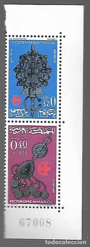 Timbres: MARRUECOS, CRUZ ROJA.- PAREJA CAPICUA CON NUMERACION.- VER FOTOS