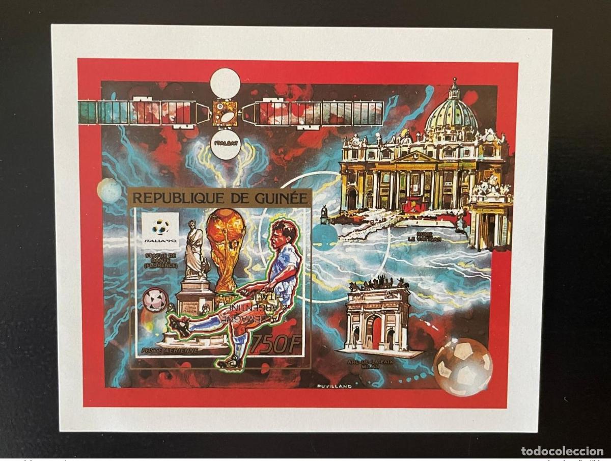 Sellos: Guinea 1990/1993 ND Sobreimpresi&oacute;n en PLATA invertida Mi. Bl. 441b B FIFA Soccer