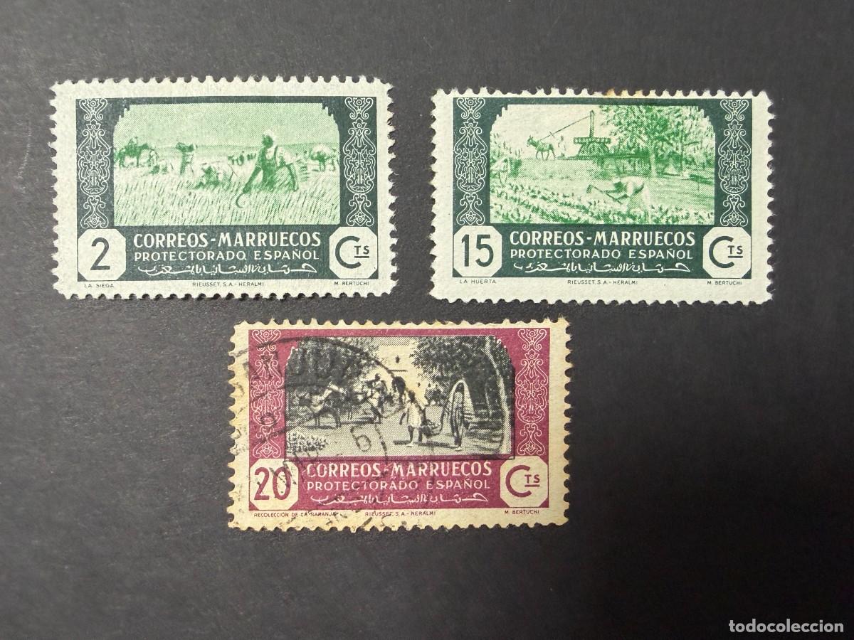 Sellos: MARRUECOS, 1944. EDIFIL 247, 250/51. VISTAS Y PAISAJES. NUEVOS Y USADO. CON CHARNELA