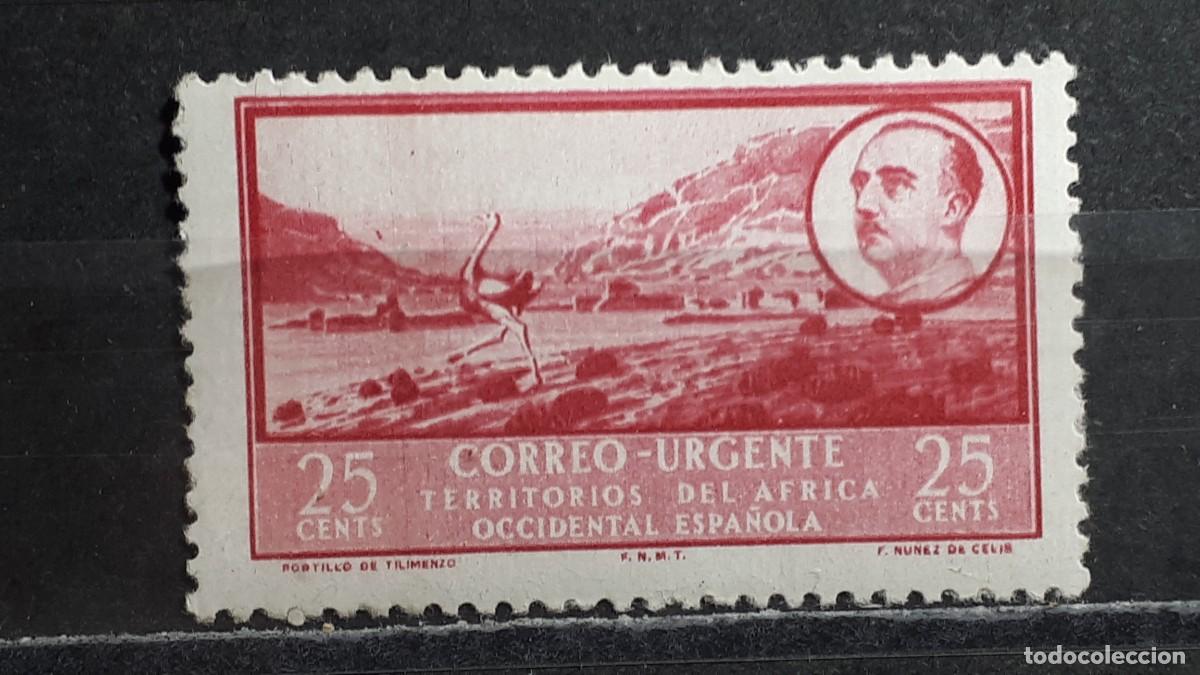 Sellos: AFRICA OCCIDENTAL. A&Ntilde;O 1950. **. EDIFIL 19