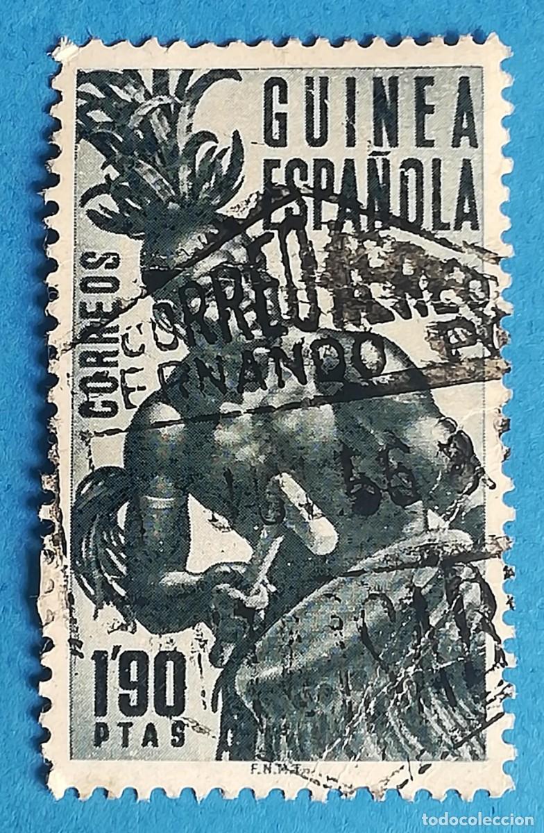 Sellos: Guinea espa&ntilde;ola. Ind&iacute;gena con un tambor y un mazo. Edifil 329. Usado.